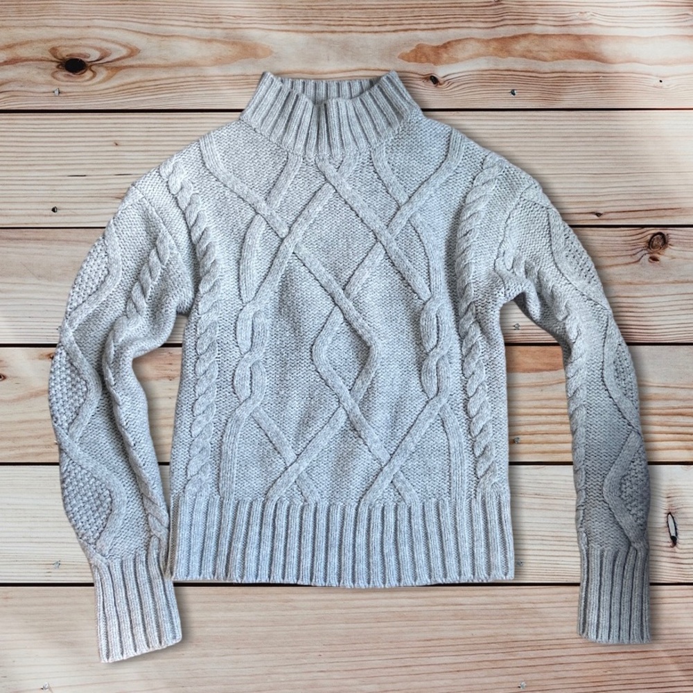 GAP Turtleneck Cable Knit Sweater